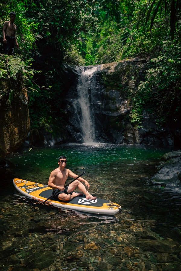 Dong suoi gan Ha Noi co ten dang so, hut khach toi tron nong-Hinh-10