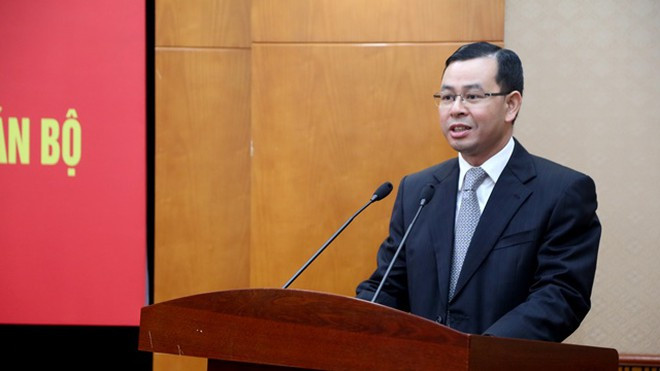 Đồng thời, Ủy Ban Thường vụ Quốc hội ra nghị quyết bổ nhiệm ông Ngô Văn Tuấn giữ chức Phó tổng Kiểm toán Nhà nước, phụ trách Kiểm toán Nhà nước. Thời hạn bổ nhiệm 5 năm kể từ ngày 24/7.