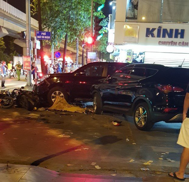 Nạn nhân tử vong là M.T.T.T. (sinh năm 1976, ở La Khê, Hà Đông, Hà Nội). Bốn nạn nhân bị thương nhẹ đều ra viện vào khoảng 22h cùng ngày. Ngoài ra, 4 ô tô, 5 xe máy và một xe điện trong tình trạng hư hỏng sau vụ tai nạn. 