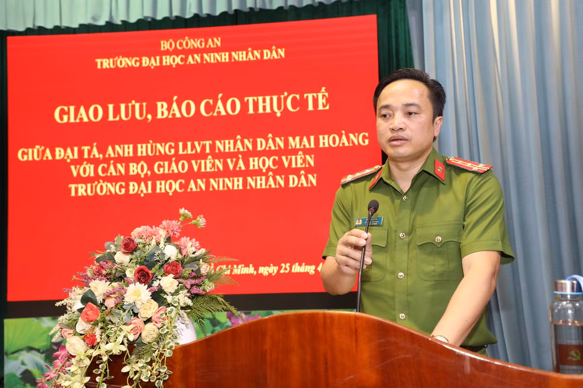 Ngoài ra, tháng 7/2019, ông bảo vệ thành công luận án Tiến sĩ với đề tài “Chuyên án trinh sát đấu tranh, phòng, chống tội phạm vận chuyển mua bán trái phép chất ma túy có vũ trang qua biên giới vùng Tây Bắc”. 