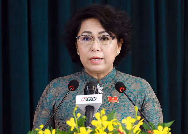 Từ năm 2015, bà là Trưởng Ban Văn hóa - Xã hội HĐND TP HCM. 