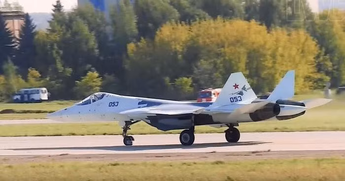 Xét đến giá trị xuất khẩu ước tính của tiêm kích tàng hình Su-57 vào khoảng 150 triệu USD thì số tiền ký kết hợp đồng giữa Nga và Trung Quốc có thể lên tới trên 2 tỷ USD.