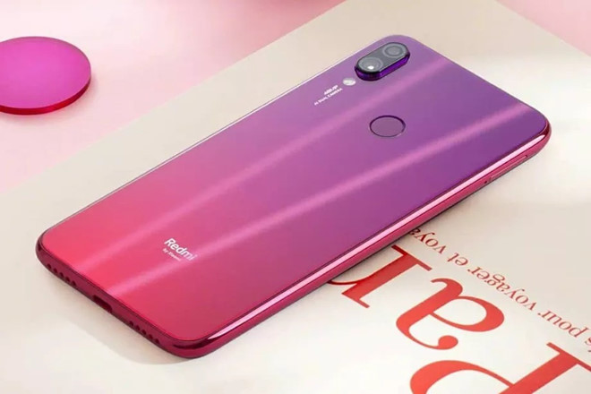 Xiaomi vừa công bố chiếc Redmi Note 7. Đây là smartphone đầu tiên mang thương hiệu Redmi sau khi được tách khỏi Xiaomi.