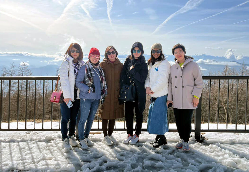 Di choi 30/4-1/5: Do xo xuat ngoai, tour 