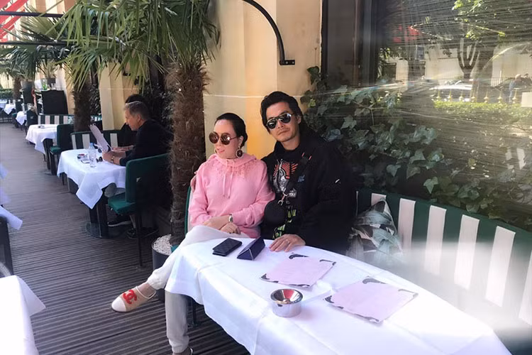 Cặp đôi tận hưởng nhiều chuyến du lịch bên nhau trong 4 năm hẹn hò.