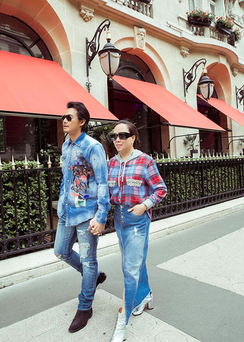 Cuộc tình của cặp đôi này đã bớt ồn ào trên mặt báo và ít bị gièm pha hơn.