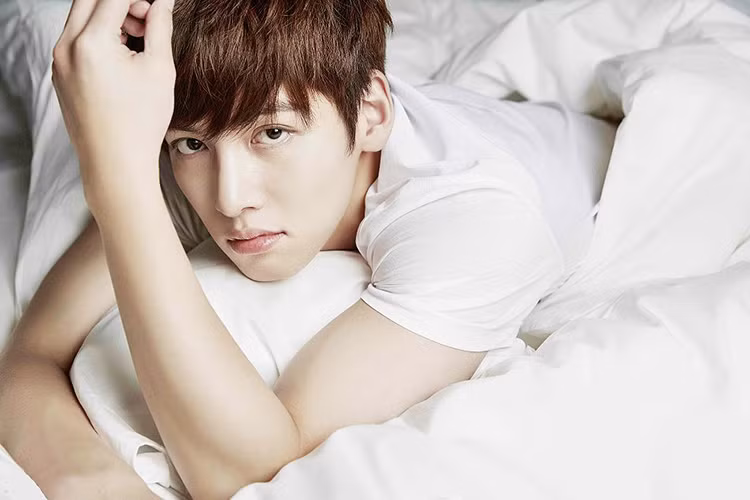 Ji Chang Wook gần như sạch scandal từ khi bước chân vào showbiz.