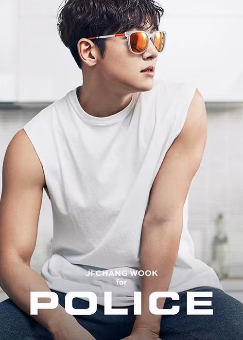 Người hâm mộ mãn nhãn khi ngắm body của mỹ nam xứ Hàn 2 lần lỡ hẹn với khán giả Việt Nam.