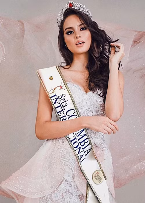 Alejandra Vengoechea - đại diện Colombia được dự đoán về thứ 4 cuộc thi Hoa hậu Quốc tế 2019.