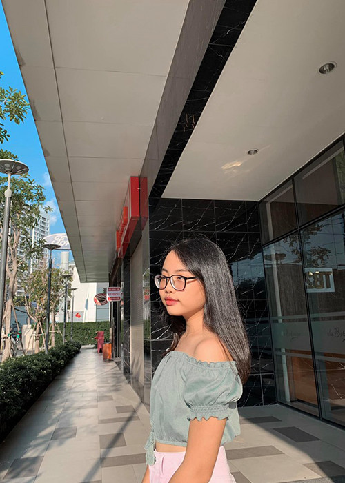 6 năm sau cuộc thi Giọng hát Việt nhí, Phương Mỹ Chi kiếm bộn tiền. Nhờ vậy, cuộc sống của Mỹ Chi và gia đình trở nên sung túc hơn.