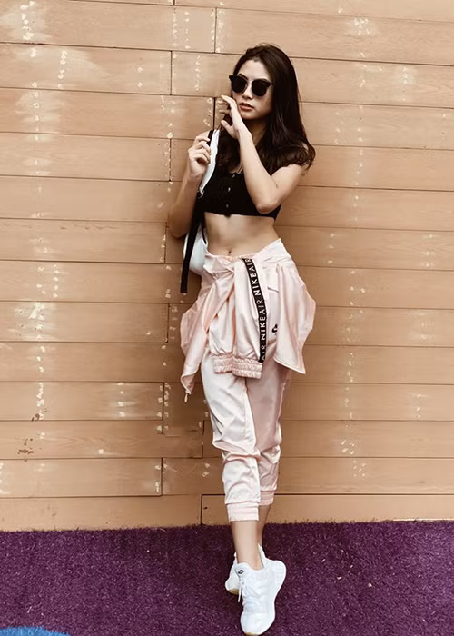 Về biệt danh bản sao Hà Tăng, thí sinh Hoa hậu Hoàn vũ Việt Nam muốn được khán giả biết đến với vẻ đẹp riêng.