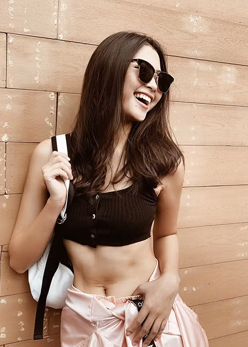 Đối với người đẹp xứ Nghệ, cô không dè chừng bất kì ai ngoài bản thân.