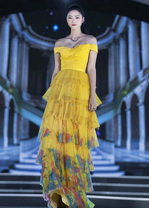 "Mục đích duy nhất của tôi là giành chiến thắng, đại diện những cô gái Việt Nam chinh chiến trên đấu trường quốc tế”, Đào Thị Hà chia sẻ trên Vietnamnet.