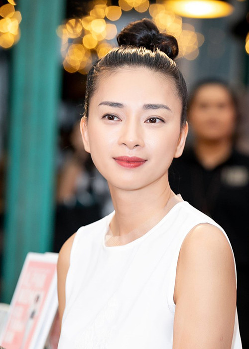 Bạn trai đầu tiên của Ngô Thanh Vân đồng ý cho cô thử sức với nghệ thuật trong 8 năm trước khi kết hôn.