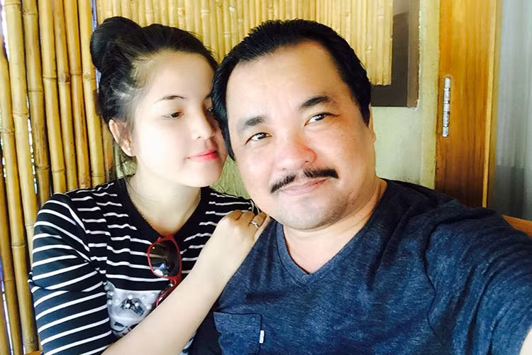 Phương Điền khiến nhiều người ghen tỵ khi sự nghiệp lẫn hôn nhân đều viên mãn.