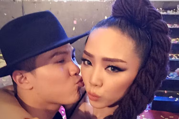 Tóc Tiên kể Mai Tiến Dũng cưu mang, giúp đỡ cô trong những năm sống ở Mỹ đầy khó khăn.