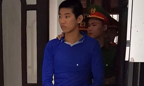 Thanh nien 20 tuoi di tu 17 nam vi lam be gai 13 tuoi mang thai