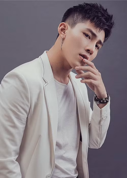 Trần Thái Nhựt còn từng đoạt danh hiệu Quán quân Hot Face Việt Nam năm 2017.