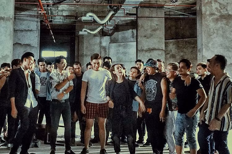 Dự án điện ảnh "Chị Mười Ba: Phần kết Thập Tam muội" vào năm 2019 của Thu Trang cũng có sự góp mặt của Thái Nhựt.