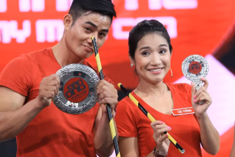 Minh Thành - Cát Tường công khai hẹn hò vào năm 2015. Cặp đôi gây chú ý vì Minh Thành kém Cát Tường đến 10 tuổi. Ảnh: Saostar