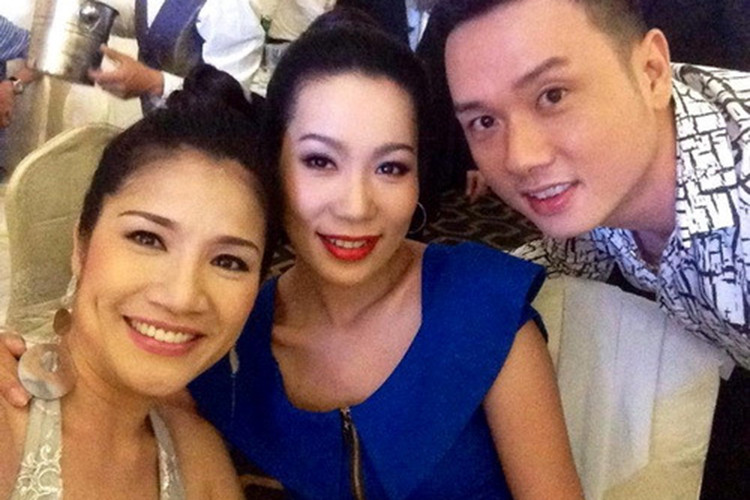 15- 20 năm sau khi chia tay, Cát Tường - Hàn Thái Tú không gặp lại. Cả hai mới hội ngộ cách đây 6 năm trong dịp giỗ Tổ nghề sân khấu. Ảnh: Zing