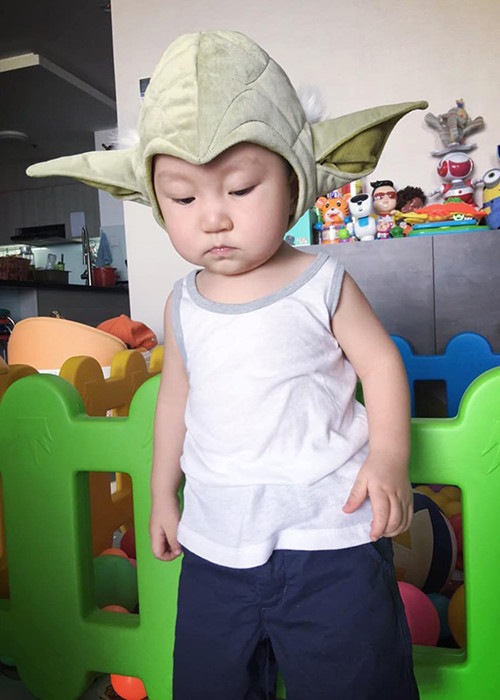 Ngoài có vợ đẹp, Tuấn Hưng còn khiến nhiều người ghen tỵ bởi các con kháu khỉnh.