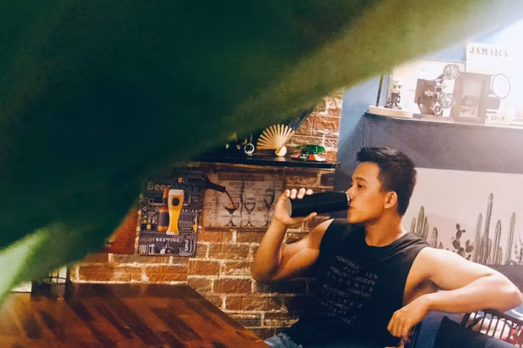 Mới nhất, người tình tin đồn của Mỹ Tâm viết lời thả thính: "Ăn đến sạch bàn mà nàng vẫn chưa đến".