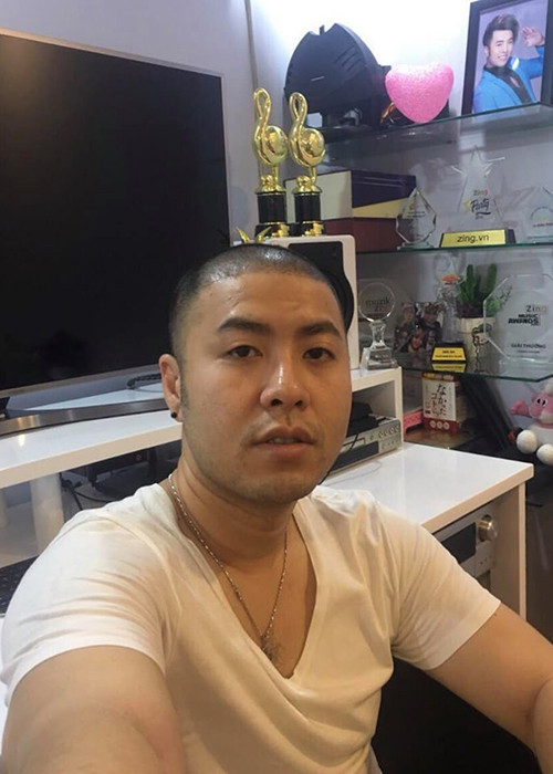 Nam ca sĩ cảm thấy buồn trước những lời chỉ trích vẻ ngoài xuống sắc của mình.