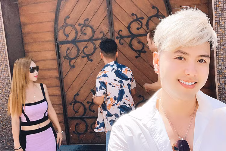 Nam ca sĩ gây bất ngờ với diện mạo được khen như trai Hàn Quốc.