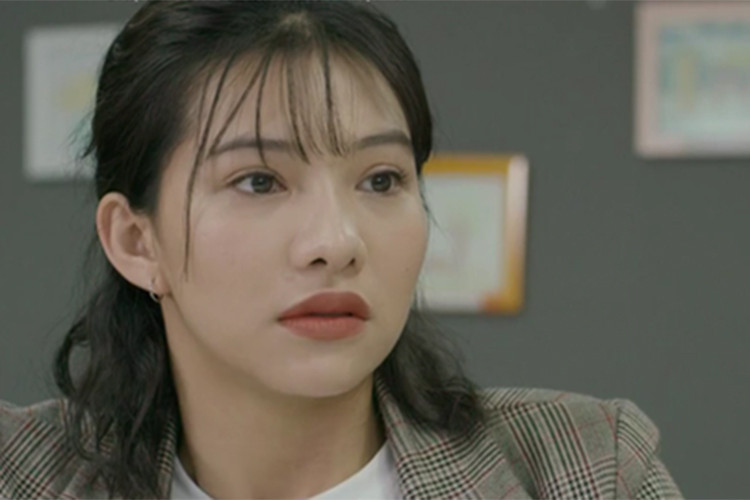 Khả năng diễn xuất của Lưu Đê Ly cũng gây ồn ào. Khi đóng “Chạy trốn thanh xuân”, cô bị nhiều khán giả chê thoại kém và cưa sừng làm nghé. Ảnh: VTV