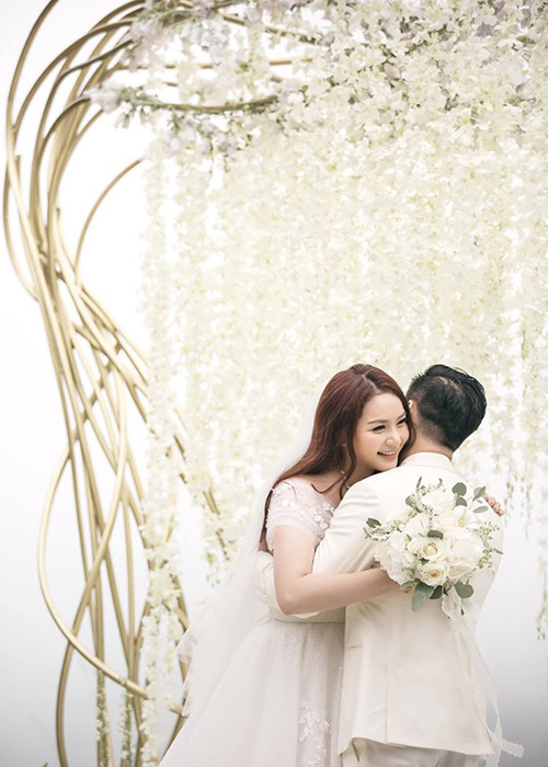 Đại gia Đức An muốn tổ chức đám cưới khi con gái đã hiểu biết song đến nay cả hai vẫn chưa tiết lộ kế hoạch cụ thể.