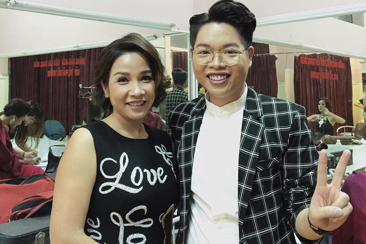 Đức Phúc có giọng hát đầy nội lực nhưng lại không có lợi thế về ngoại hình. Vì thế, sau khi rời gameshow, anh gần như chìm nghỉm.