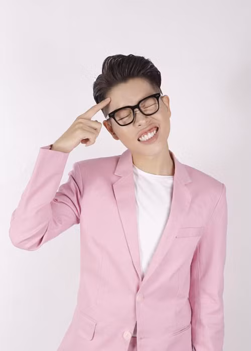 Tại Giọng hát Việt, nam ca sĩ đầu quân về đội của Mỹ Tâm. Sau đó, Đức Phúc đăng quang gameshow này.