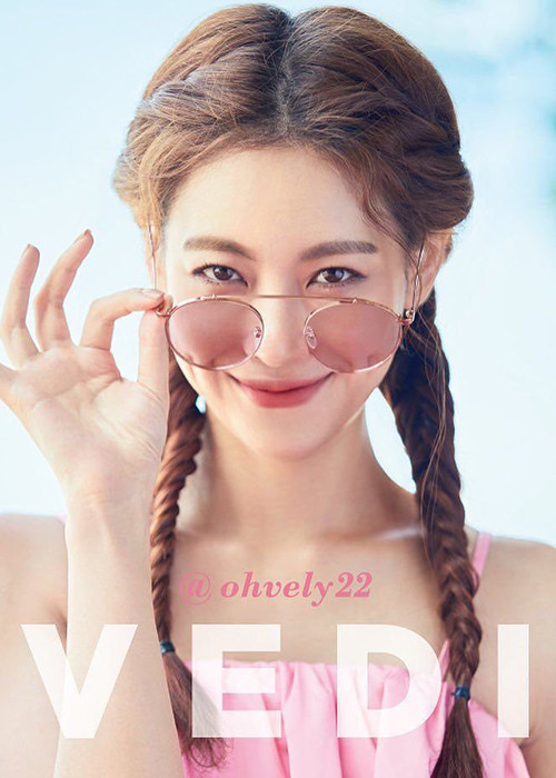 Trước tin đồn là tiểu tam, Oh Yeon Seo phủ nhận và tuyên bố rằng sẽ kiện Goo Hye Sun vì đưa tin sai lệch sự thật, phỉ báng danh tiếng của nghệ sĩ.