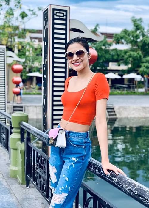 Ngoài sắc vóc, kinh nghiệm thi nhan sắc cũng là lợi thế của Nguyễn Thị Thành khi cô đến với cuộc thi Hoa hậu Hoàn vũ Việt Nam 2019.