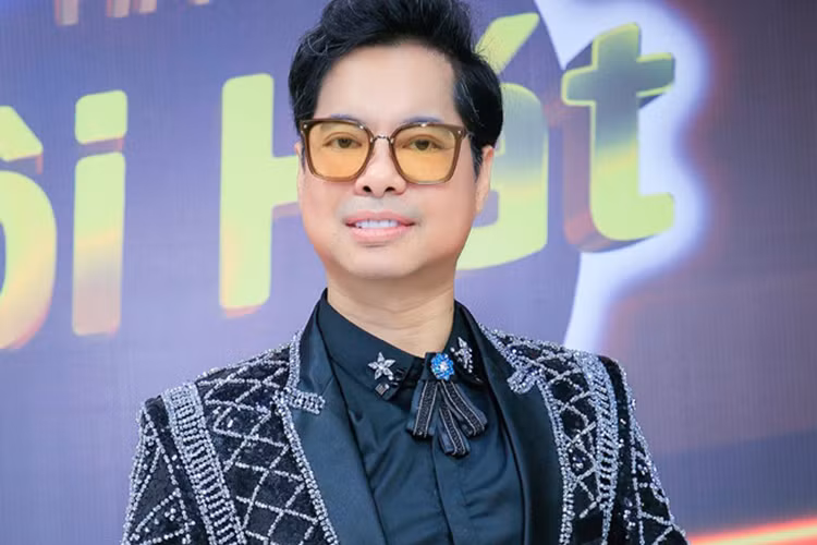 Cũng về khả năng ca hát, trong buổi họp báo một liveshow năm 2014, Ngọc Sơn chẳng ngại chia sẻ: "Nói về chất giọng hay, Ngọc Sơn không tự tin mình hát hay nhất nhưng Ngọc Sơn tin rằng chất giọng của Sơn thuộc hàng khỏe nhất trên toàn thế giới". 