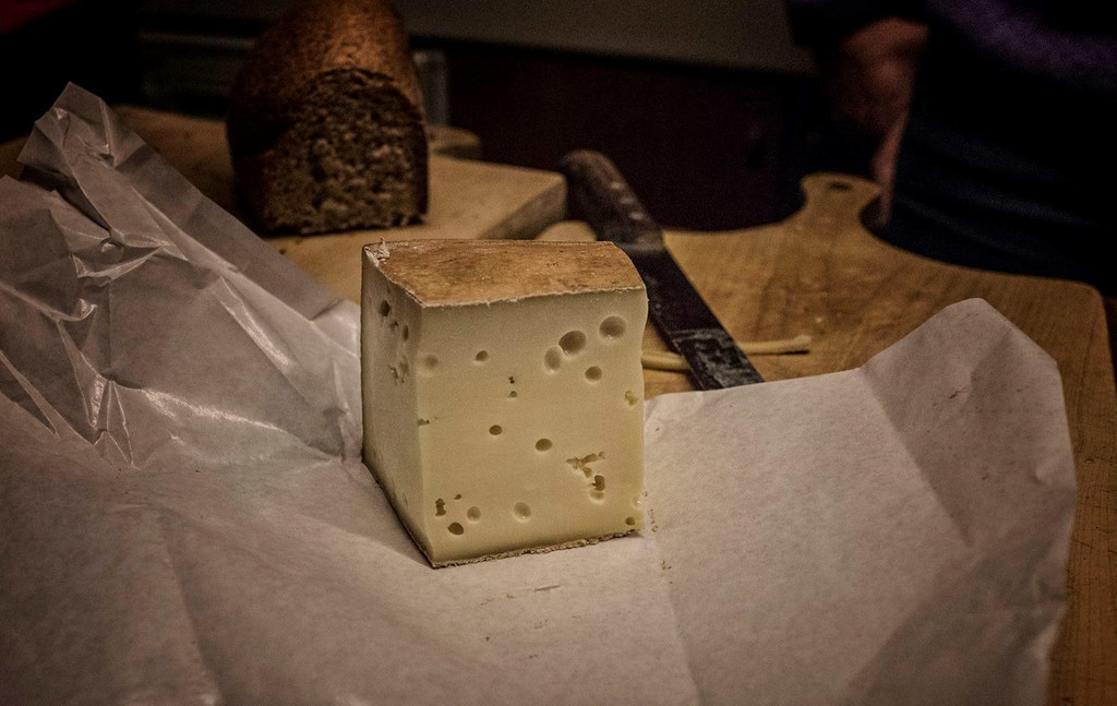 Pho mai địa phương từ thung lũng Gressoney. Ảnh: James Whitlow Delano/Washington Post.