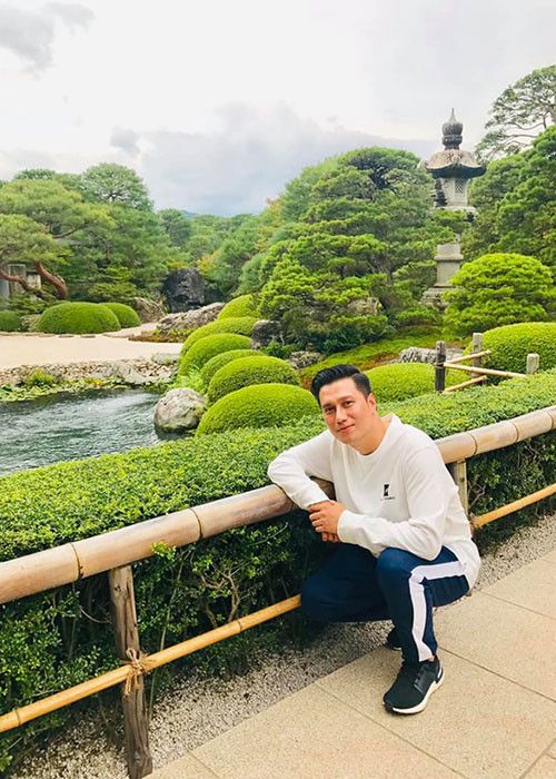 Việt Anh vào Sài Gòn phát triển sự nghiệp và dành nhiều thời gian cho công việc.