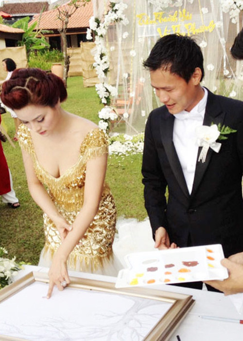 Theo VTC, ông xã của Vũ Thu Phương không chỉ giàu có mà còn có gia thế khủng. Ảnh: Dân Việt