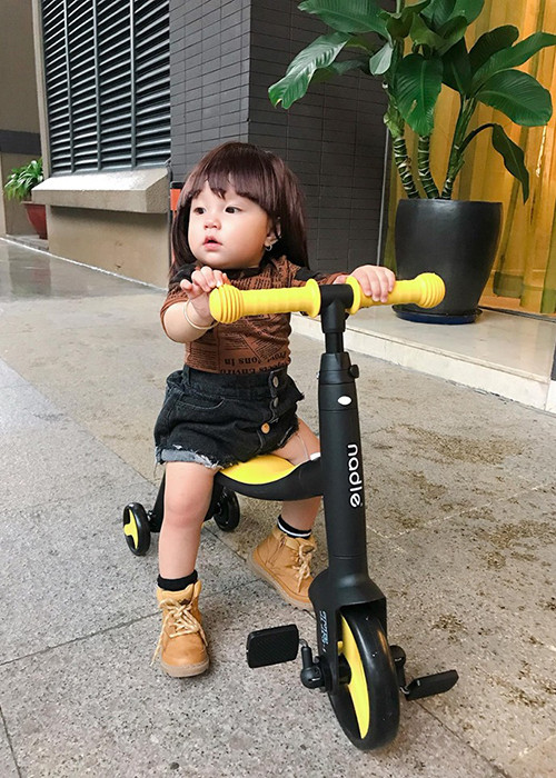 Con gái của Trà Ngọc Hằng thừa hưởng nhiều nét đẹp của mẹ.