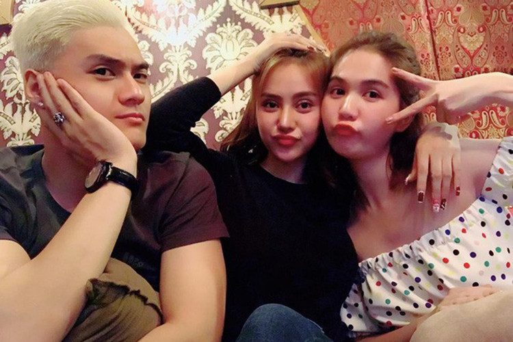 Mối quan hệ giữa Linh Chi và Lâm Vinh Hải ngọt ngào trở lại sau vài tháng tạm chia tay vì áp lực dư luận.