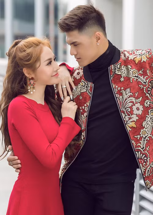 Tháng 10/2018, khi bị antifan mỉa mai chưa cưới đã gọi Lâm Vinh Hải là chồng, Linh Chi xác nhận đã làm lễ dạm ngõ.