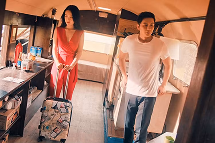 Phía Lý Thần phủ nhận hoàn toàn việc nam diễn viên hẹn hò Thạch Thuần Tử.