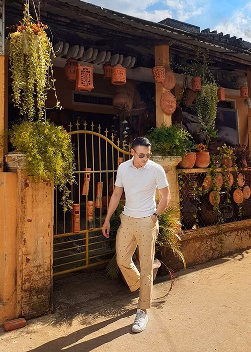 Là cái tên hoạt động trong showbiz nhiều năm, Trương Thanh Long vẫn tham gia The Face 2018 khiến nhiều người bất ngờ.