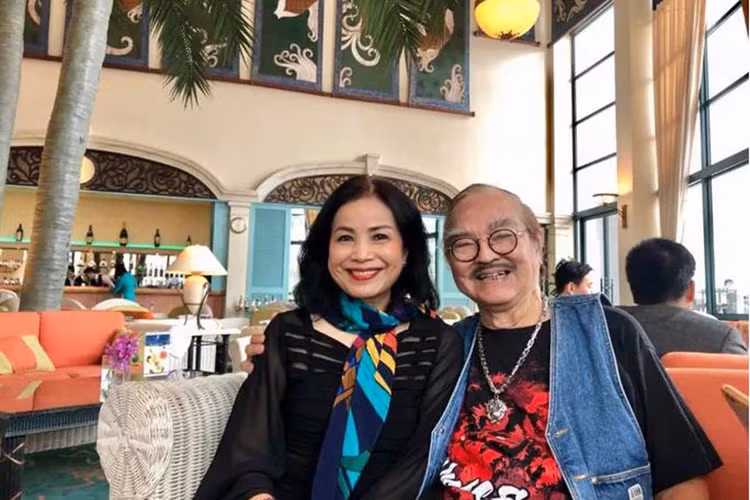 "Vĩnh biệt anh, NSND Thế Anh! Xin cầu chúc linh hồn anh mau về cõi lành", nghệ sĩ Nguyễn Minh Trang cũng tỏ lòng tiếc thương. Ảnh: Người lao động