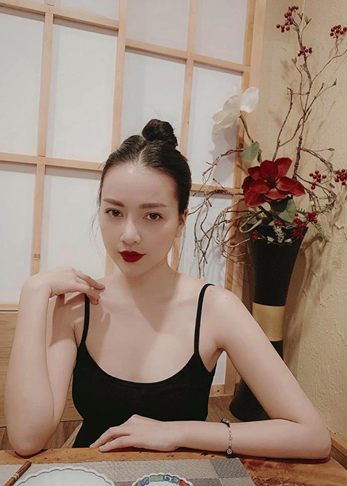 Đối với Băng Di, cô không thích thị phi và luôn chọn cách sống dĩ hòa vi quý.