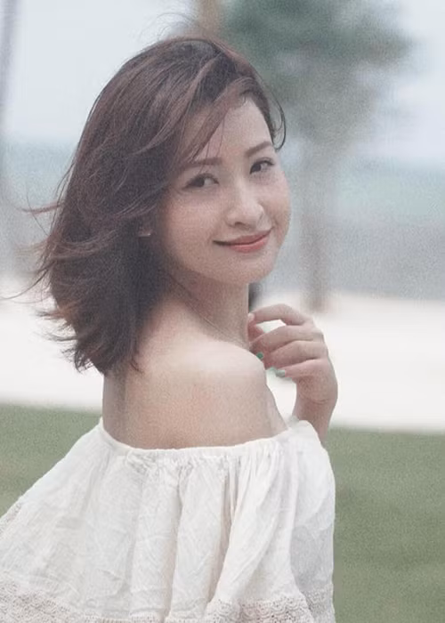 So với Nhã Phương, Kim Nhã xinh đẹp không kém cạnh.