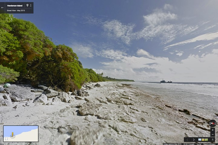 Theo nhà khoa học Jenifer Lavers (Đại học Tasmania), trưởng nhóm nghiên cứu về nguồn gốc rác trên đảo Henderson: Rác đến từ 24 quốc gia khác nhau ở khắp các châu lục. Khi nhựa vào đảo, dưới tác động của điều kiện thời tiết sẽ bị vỡ ra, một trong số đó nhỏ hơn 2 mm. Chúng bị chôn vùi, trở thành một phần vĩnh viễn của hòn đảo.