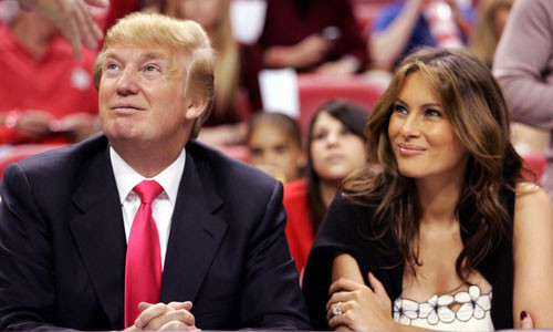 Donald Trump cùng vợ.