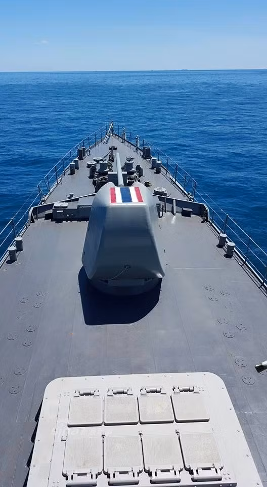 Cận cảnh bệ phóng thẳng đứng (VLS) Mk.41 được trang bị cho tàu hộ vệ HTMS Naresuan (421). Nguồn ảnh: Sina